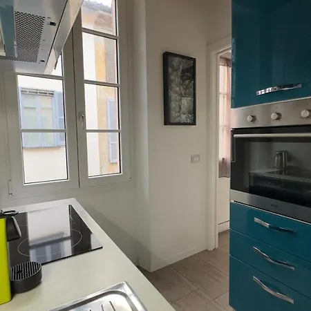 Medioevo Ii - In דירה קומו